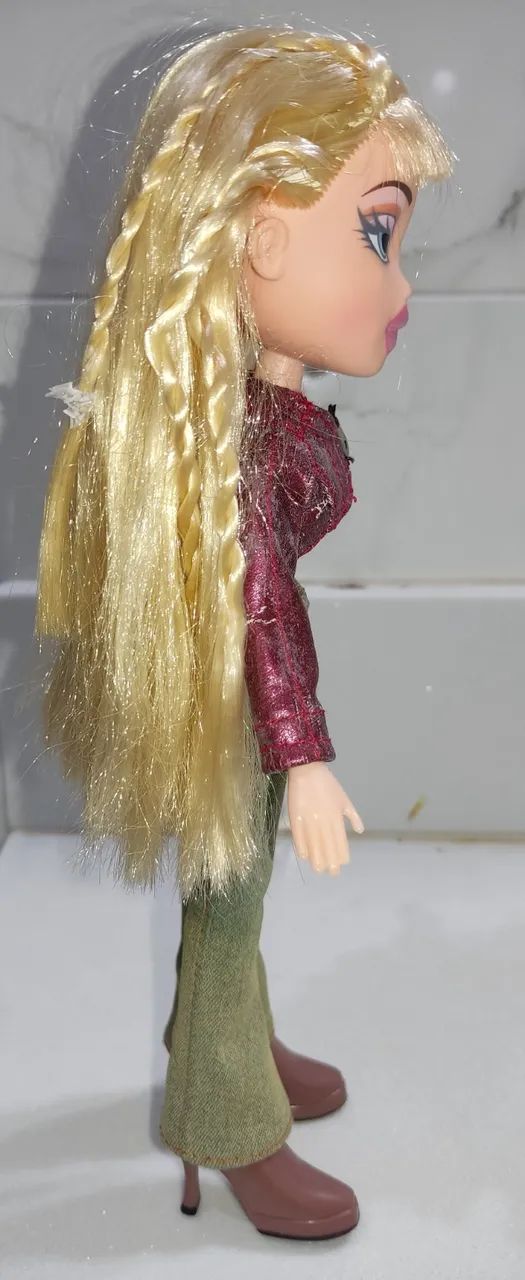 Boneca Bratz anos 2000 loira - Foto 3