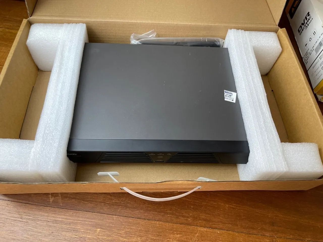 Kit DVR 4 Canais Hikvision + Acessórios - Foto 4