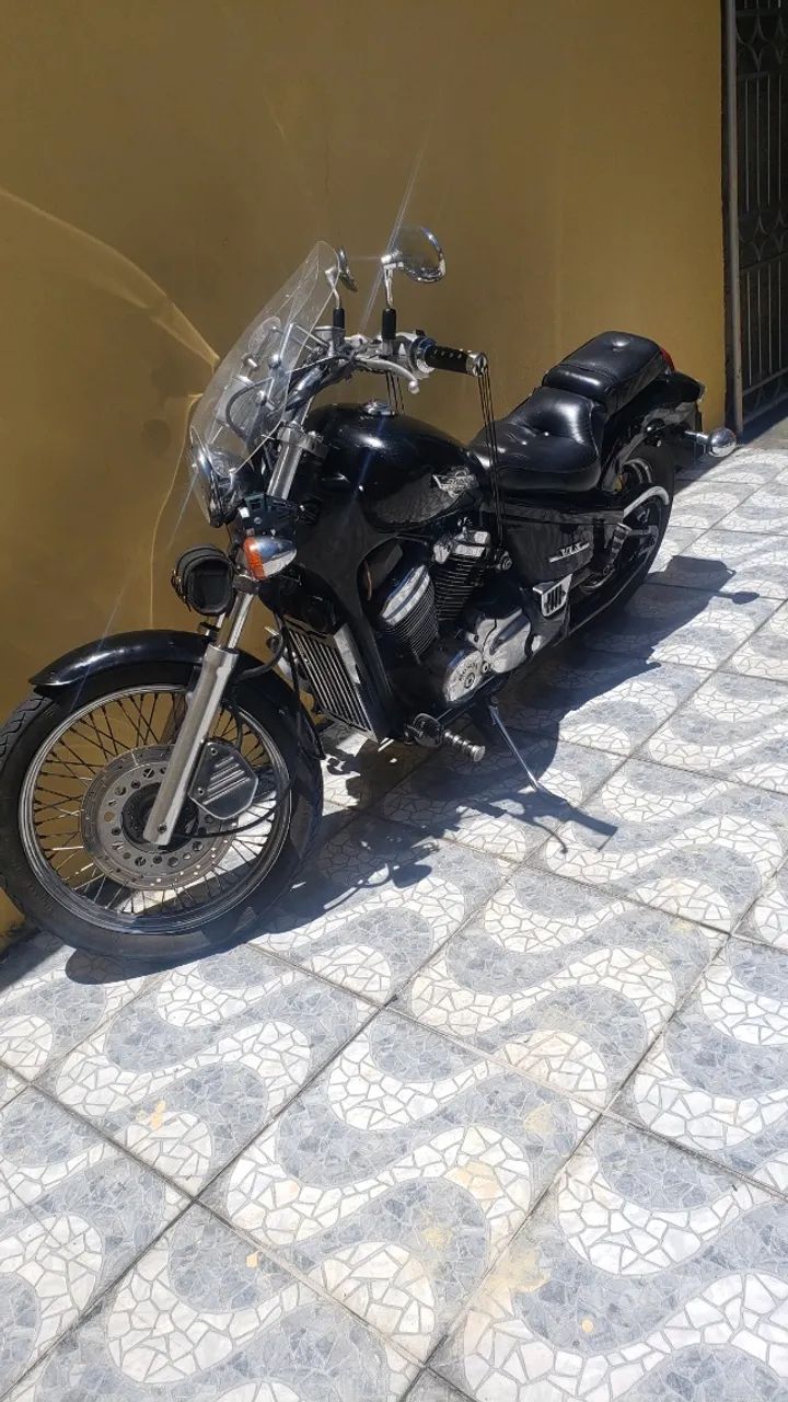 Moto Honda Shadow 600 cc  - Foto 2