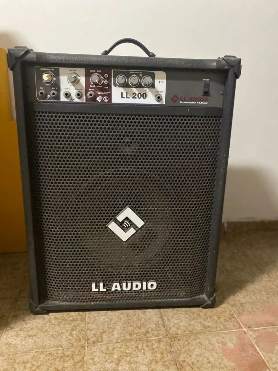 Caixa de Som Amplificada LL Audio LL 200