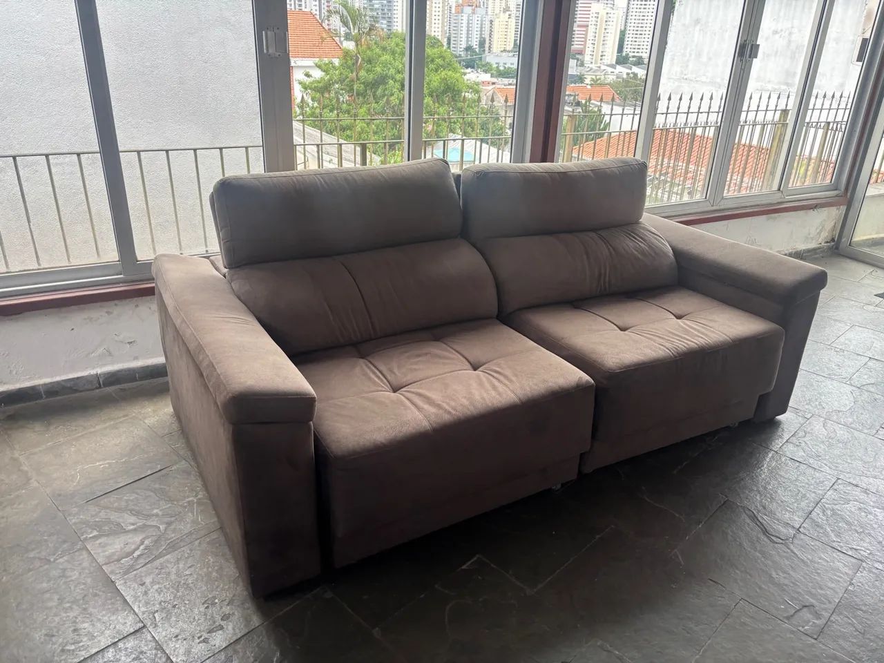 Sofá com extensão , muito confortável  - Foto 2