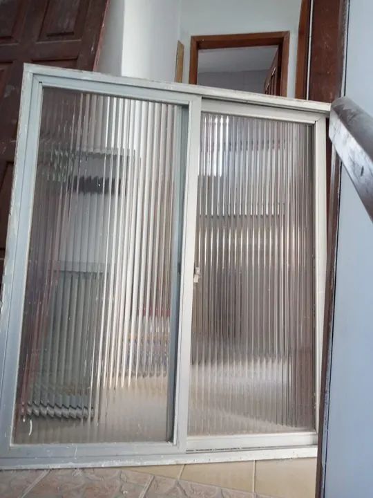 Vendo Janela de Vidro 64842058355074121