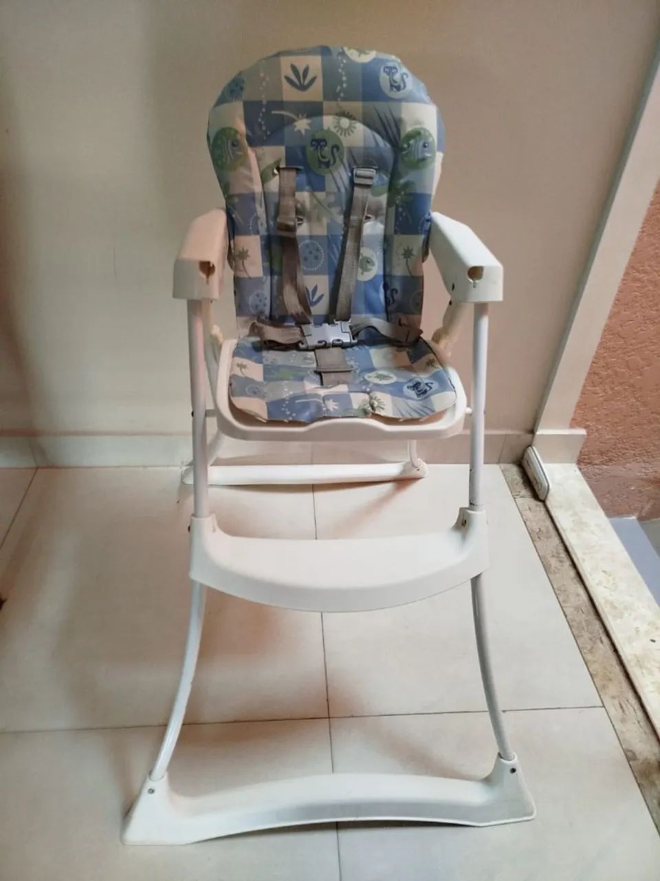 Cadeirão de Alimentação 64352683261570121