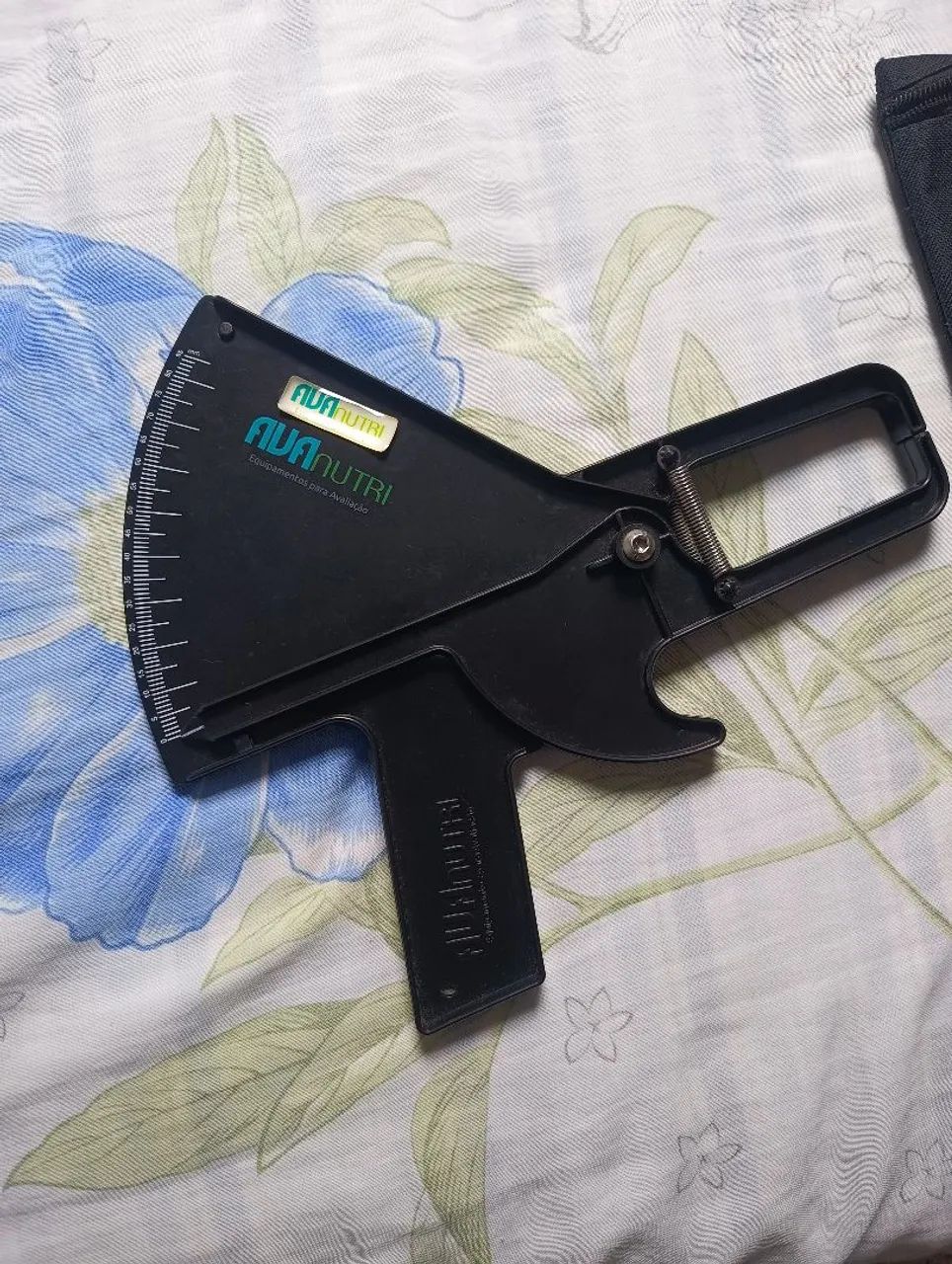 Adipômetro + fita métrica  - Foto 3