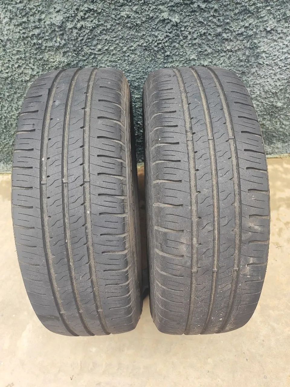 Pneu Goodyear aro 14 meia vida