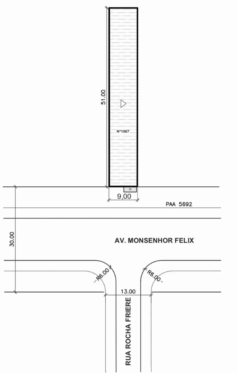 Galpão na Avenida Monsenhor Félix 1067 (Irajá) com 350m²