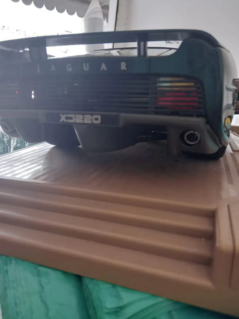 Miniatura Jaguar Xj220 - Maisto 1:12 - Foto 3