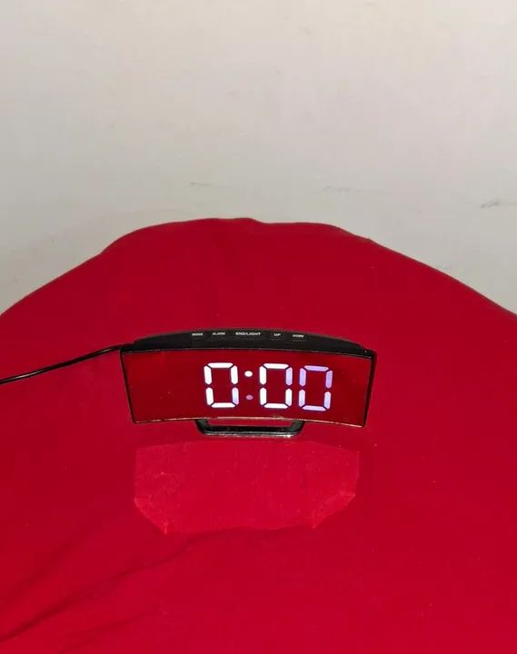 Relógio Digital com Display LED