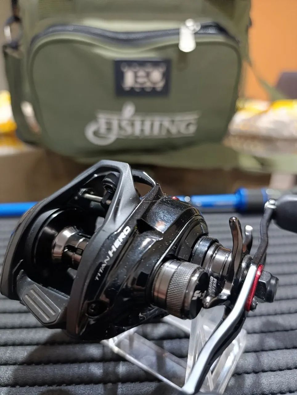EXCELENTE CARRETILHA DE PESCA MARINE TITAN HERO LADO DIREITO  - Foto 2