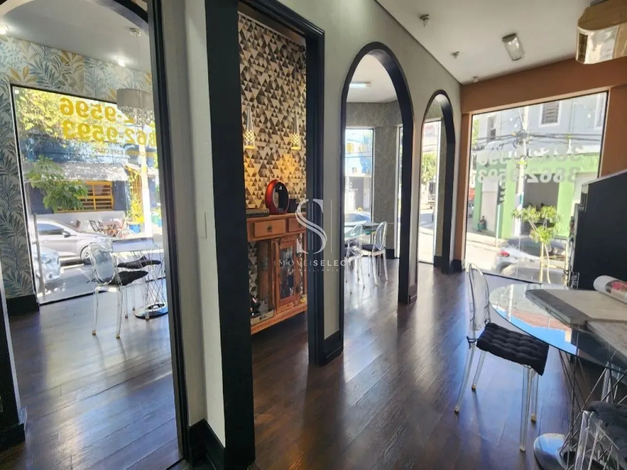 Vila Romana - Casa Comercial á venda com 250m² 5 Cômodos, 3 banheiros.