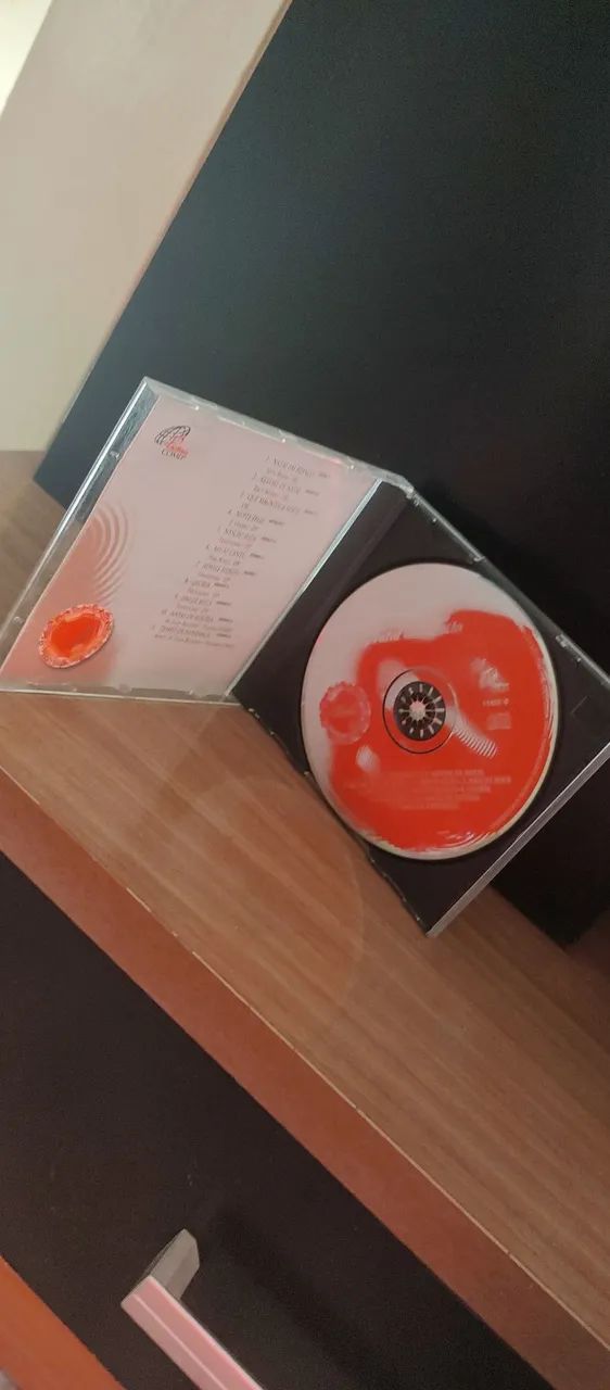 CD com várias músicas de Natal  - Foto 3