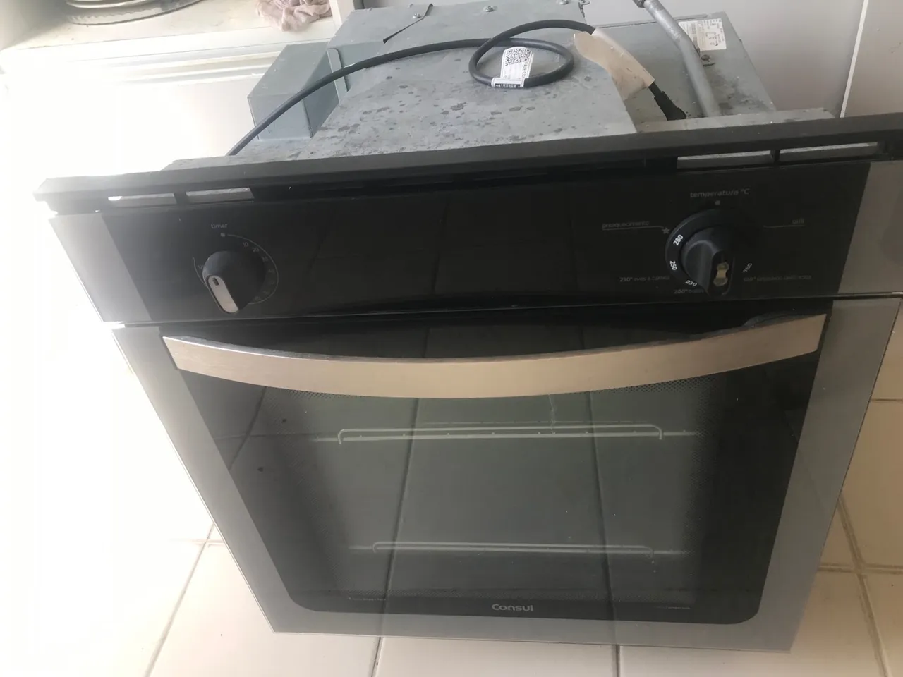 Forno de embutir Consul
