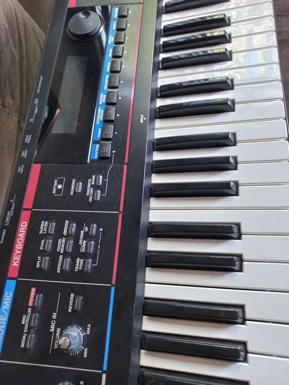 Teclado roland Juno di impecável  - Foto 5