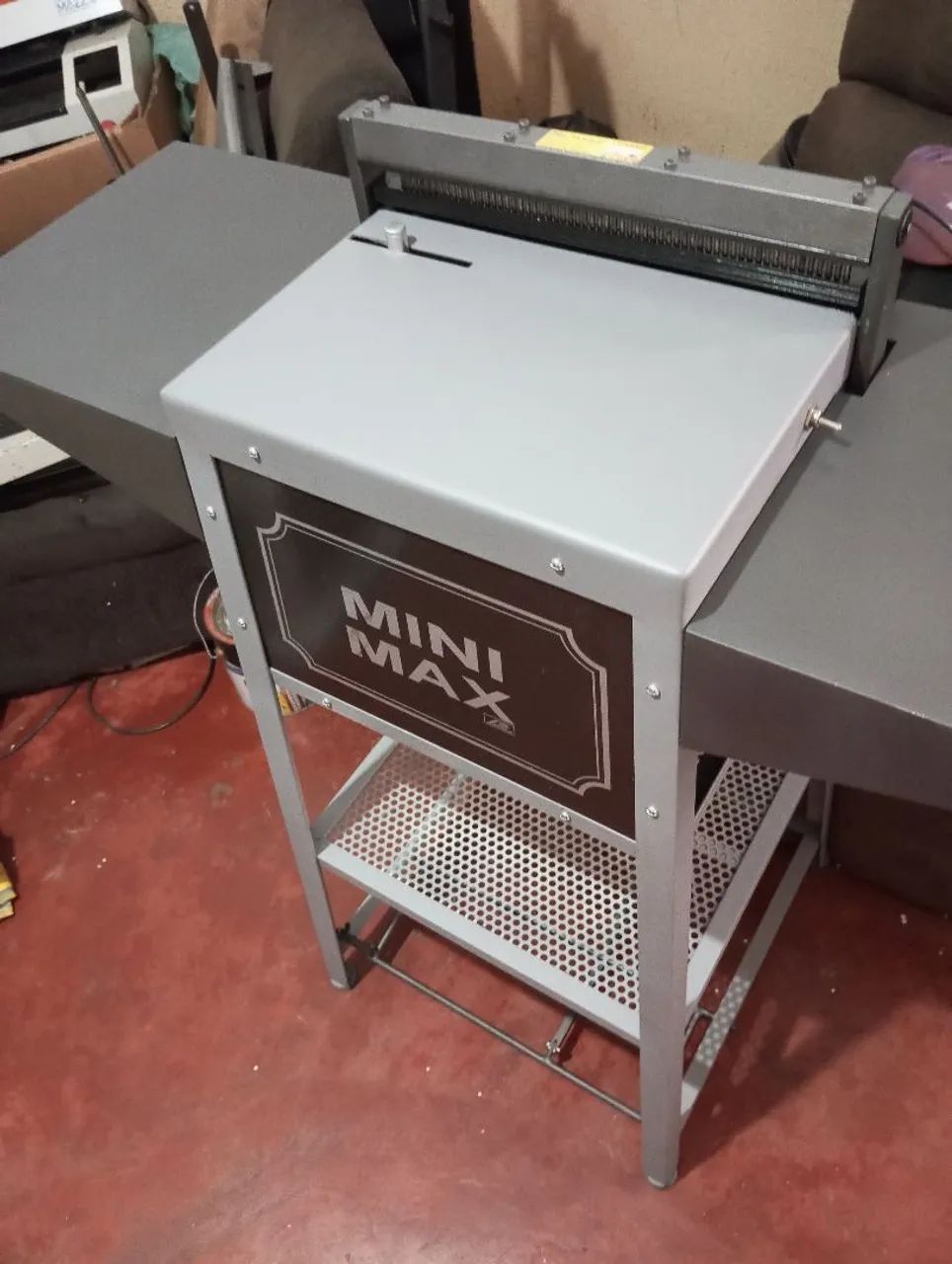 Encadernadora Elétrica Mini Max furos redondos e quadrados Wire-o 3x1 e 2x1 