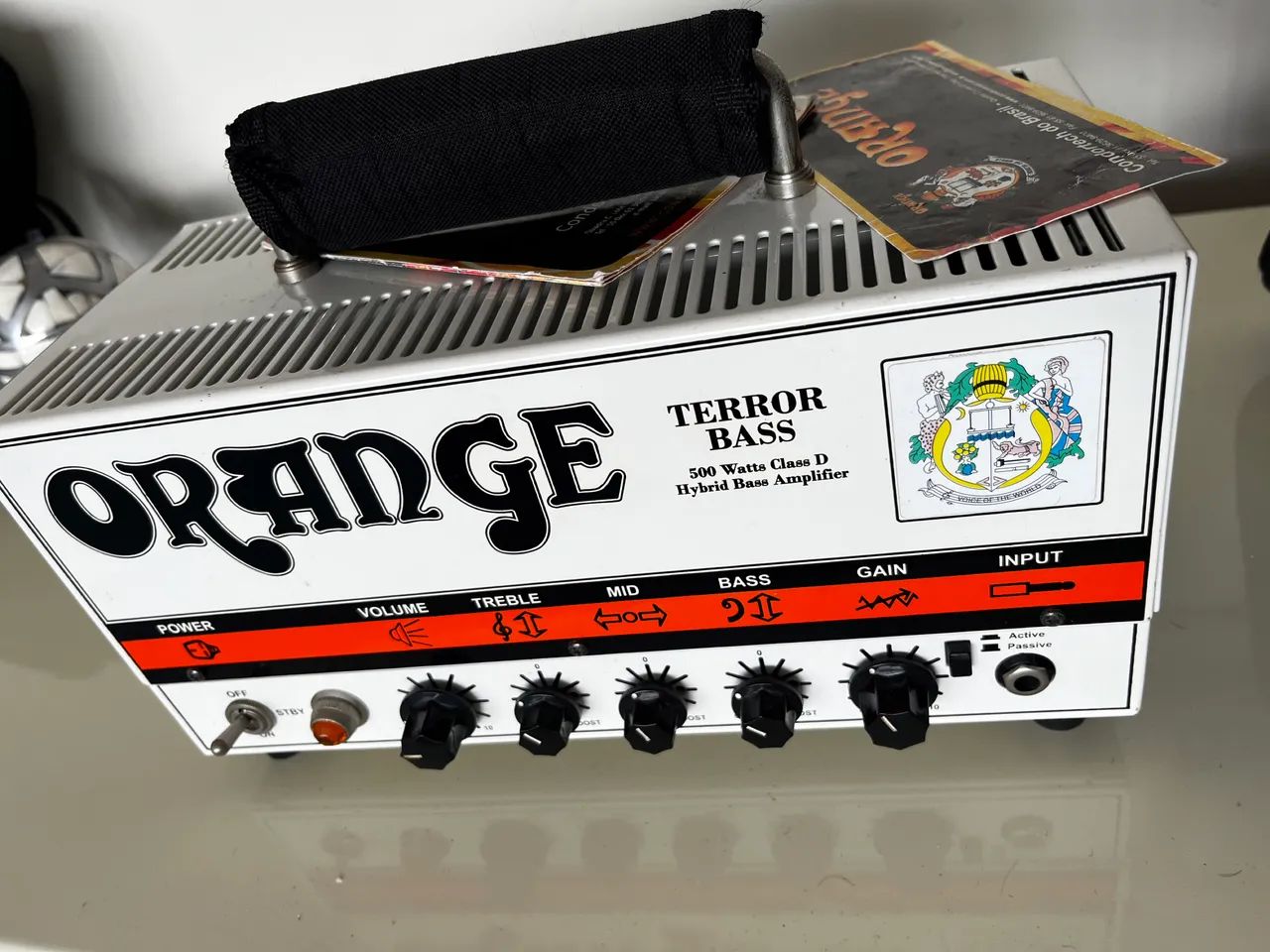 ほぼ新品 ORANGE TERROR BASS 500 ベースアンプ 付属品付 Cabeçote Híbrido Orange Terror Bass Head 500W « Royal Music