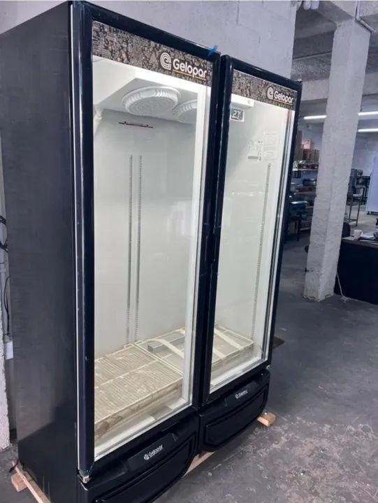 Expositor duas portas refrigerada 950 (alef)
