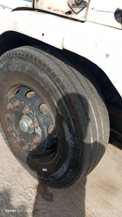 Caminhão Scania 113H 6x2 - Graneleiro Completo - Foto 12