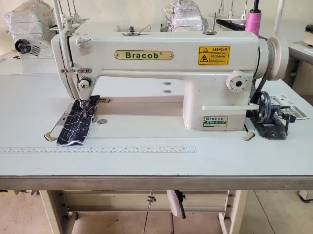 Maquina de costura Reta industrial