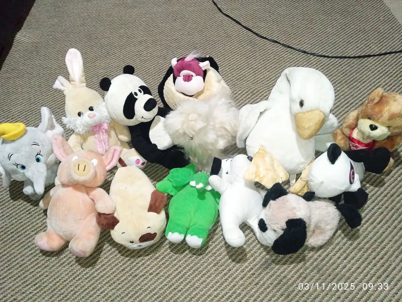 Pelúcias diversas, kit com 13 peças.