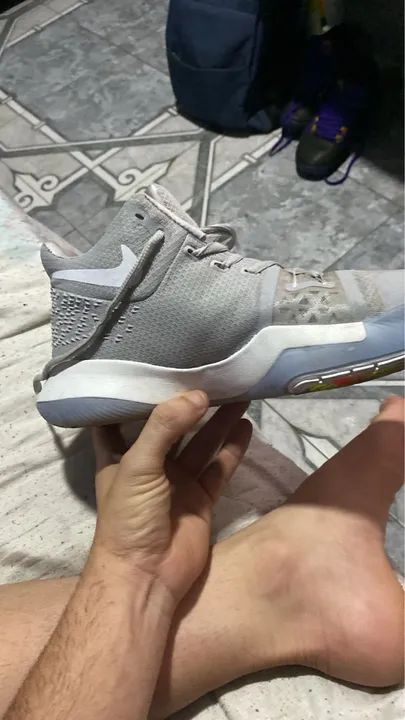 Tênis Nike kyrie - Cinza - Tamanho 42 - Foto 2