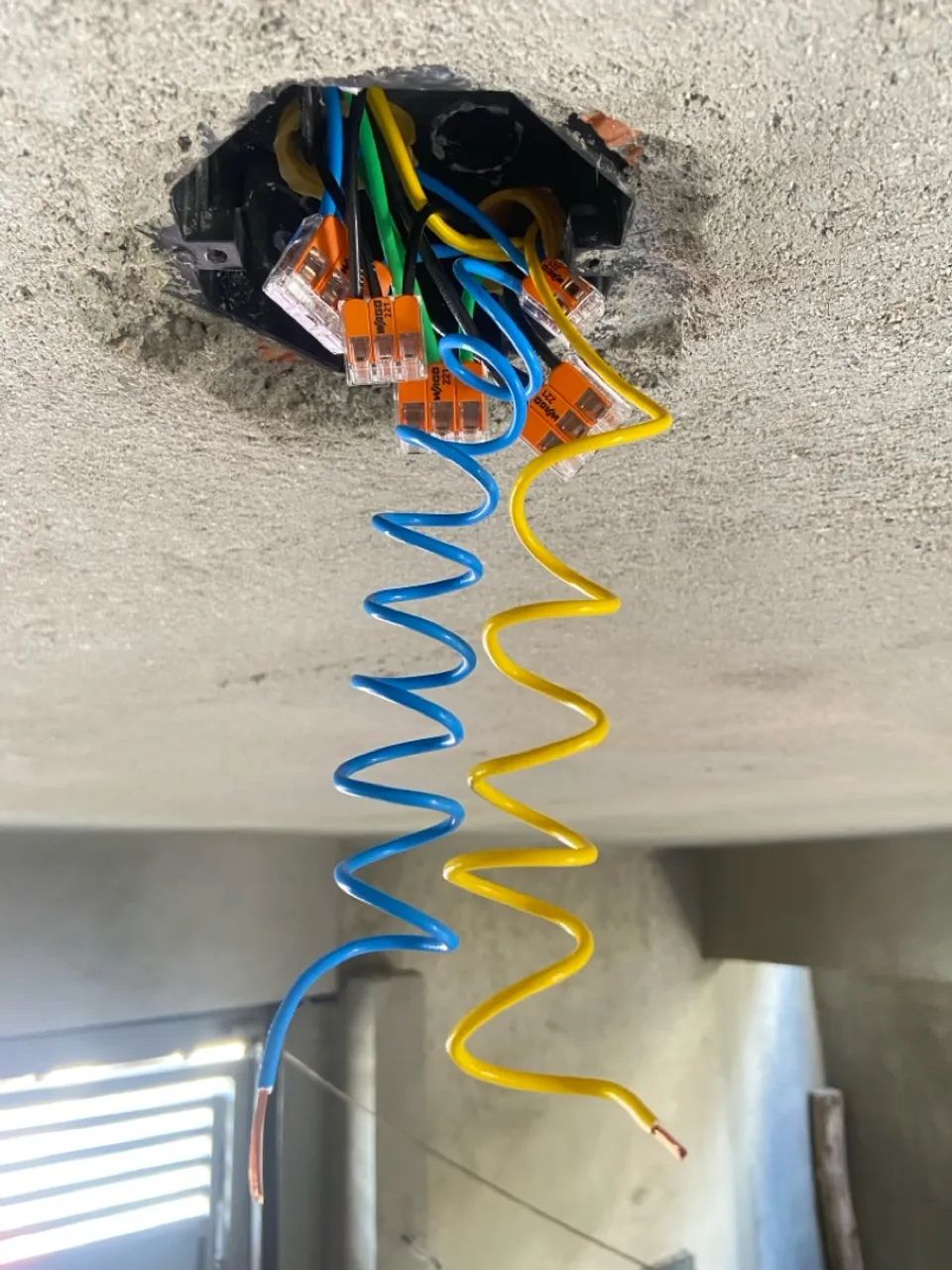 Eletricista Residencial, Comercial e Emergencial | Atendimento Rápido  - Foto 2
