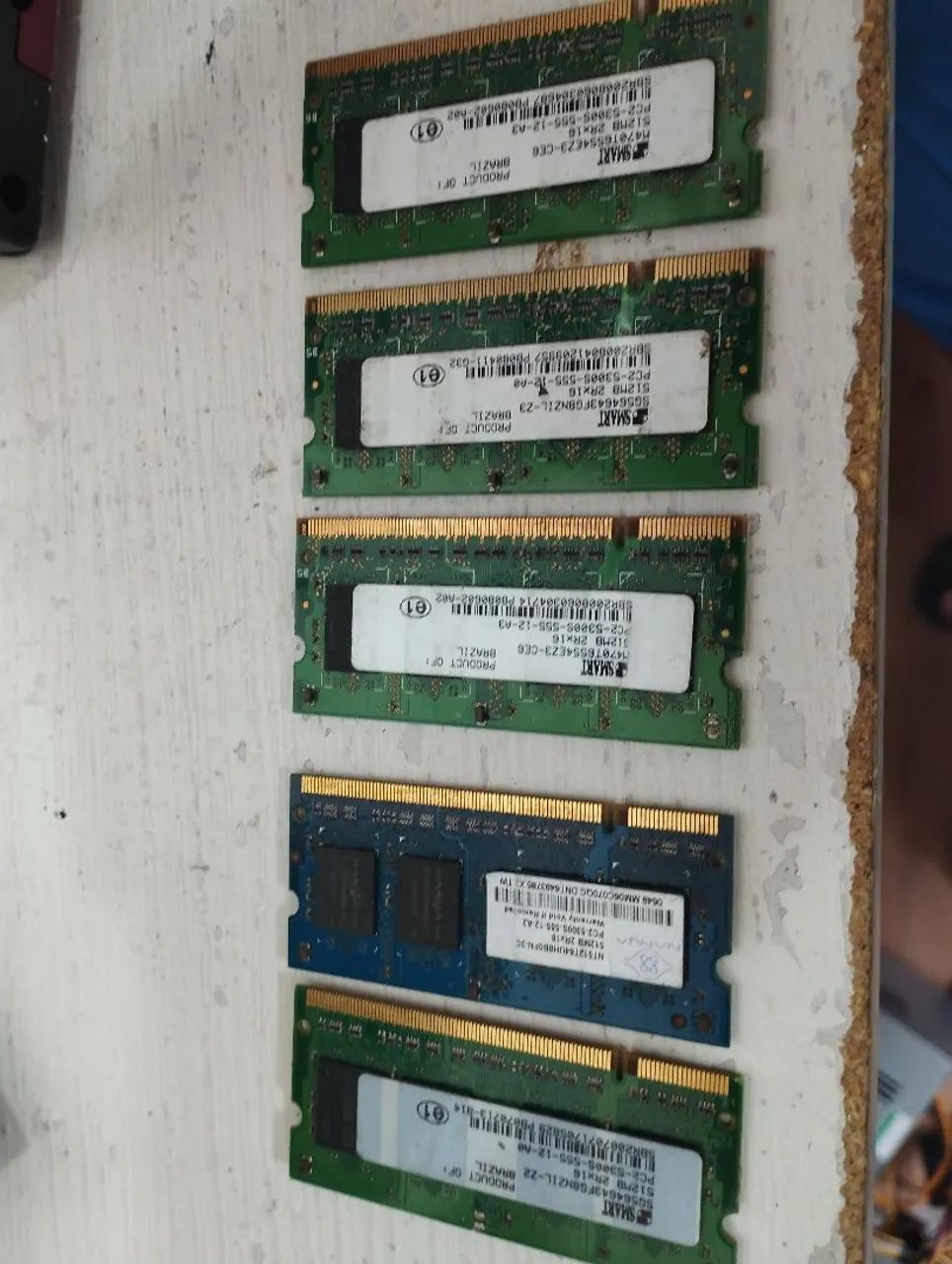 5 Memórias RAM 512MB DDR2 notebook 