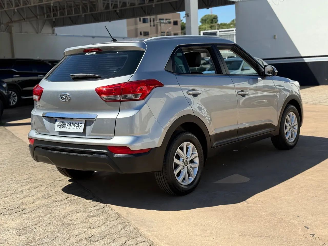 HYUNDAI CRETA 1.6 16V FLEX ACTION AUTOMÁTICO PRATA 2022 - Foto 3