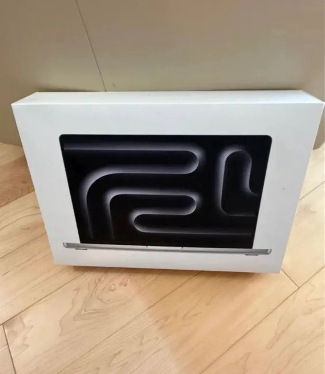 MACBOOK PRO M4 DE 512 R$ 10.199 LACRADO BLACK NOW