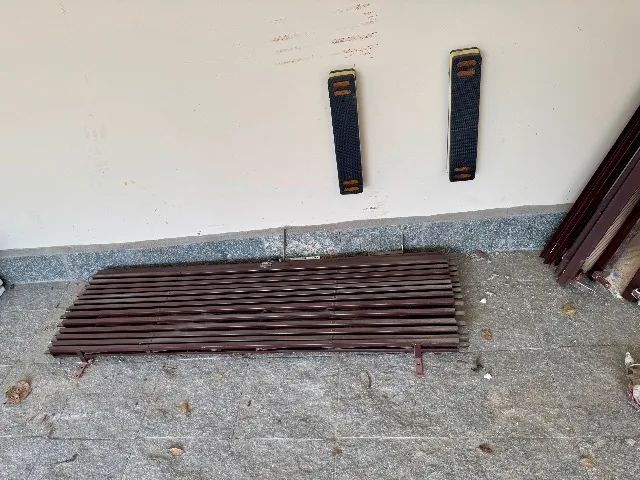 Pantographic window grilles