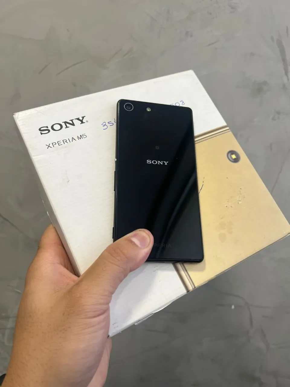 Celular Sony Xperia M5 16 Gb Preto 3 Gb Ram