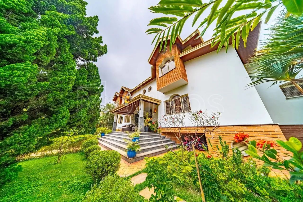 GranVille - Casa Conceito Aberto em Condominio com 4 Suítes - Adega - Lago de Carpa - Mobi - Foto 2