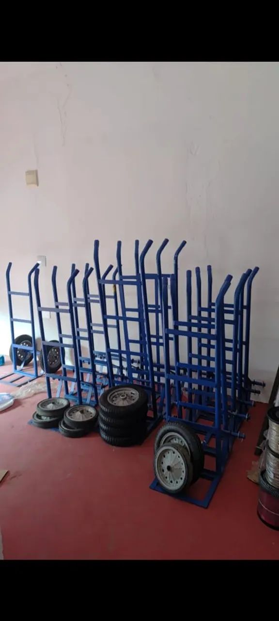 Carrinho carga 200kg  pneu maciço  - Foto 2