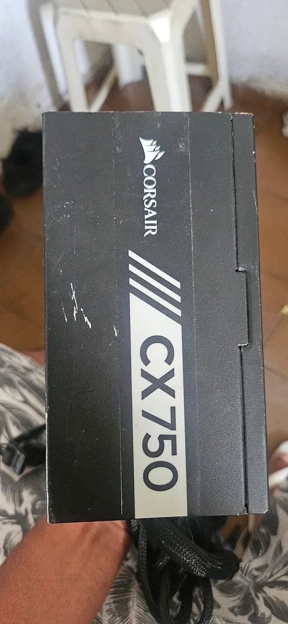 Fonte Corsair CX 750W