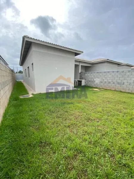 Casa com 3 quarto(s) no bairro Petropolis em Várzea Grande - MT