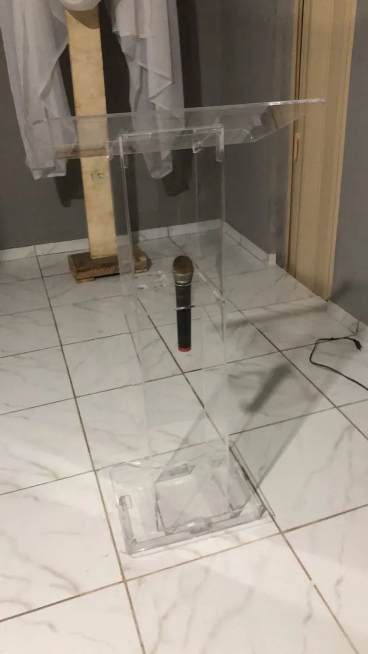 Púlpito em acrílico  - Foto 2