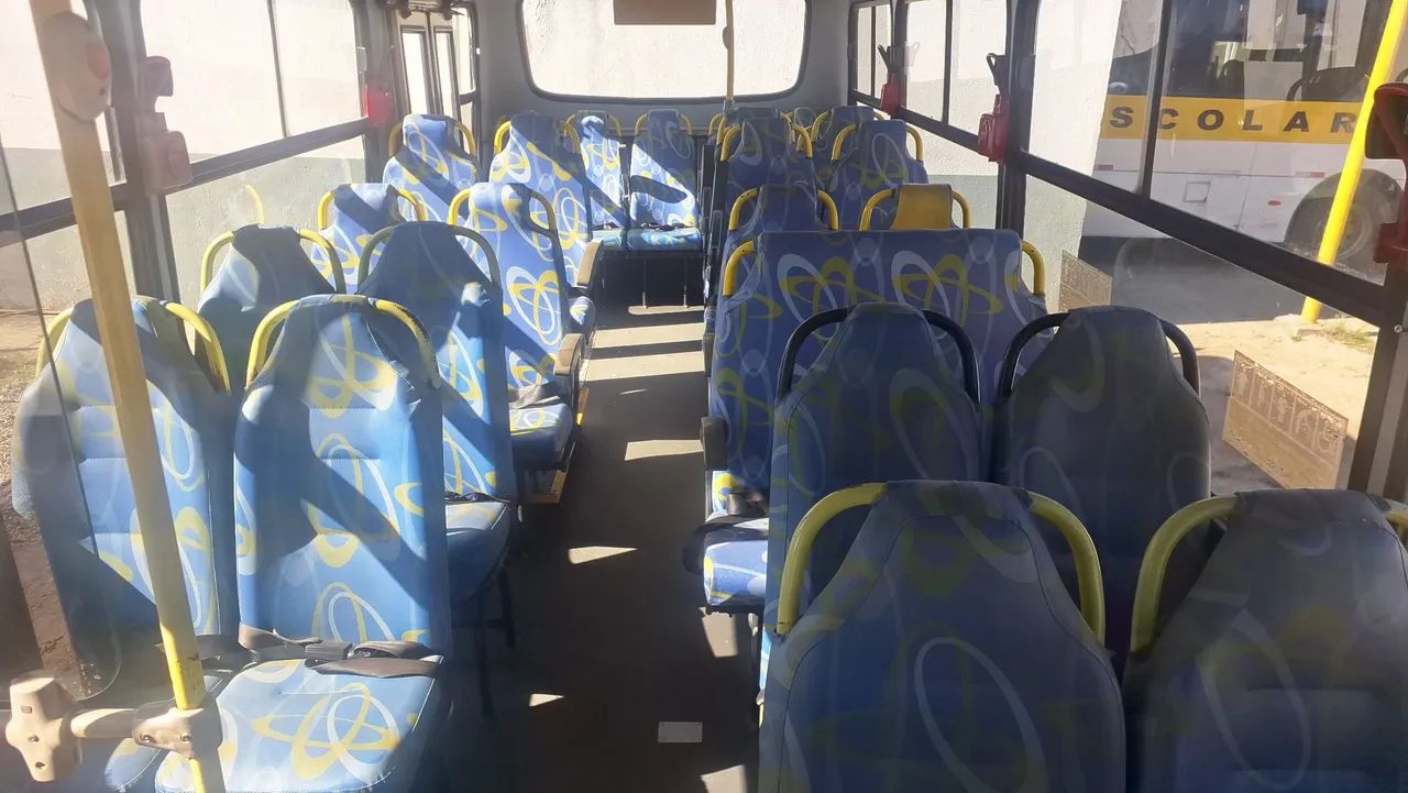 Micro onibus escolar 30 lugares ano 2009 - Foto 4