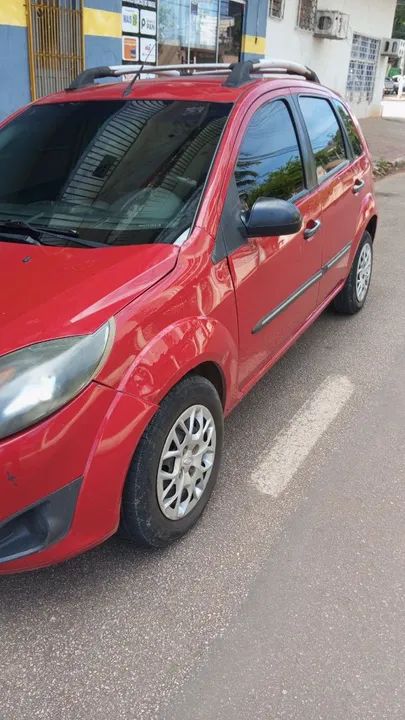 Fiesta hat feito o motor a um ano atrás