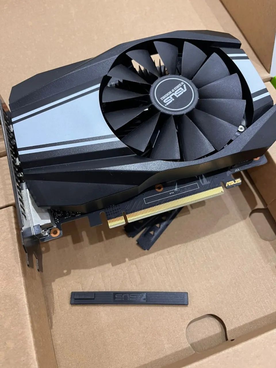 Asus Dual Asus Gtx 1650 Super Oc Phoenix 4gb Placa De Vídeo ASUS