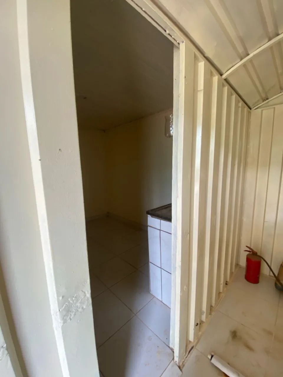 Vendo quiosque na avenida principal do jardim Ingá  - Foto 5