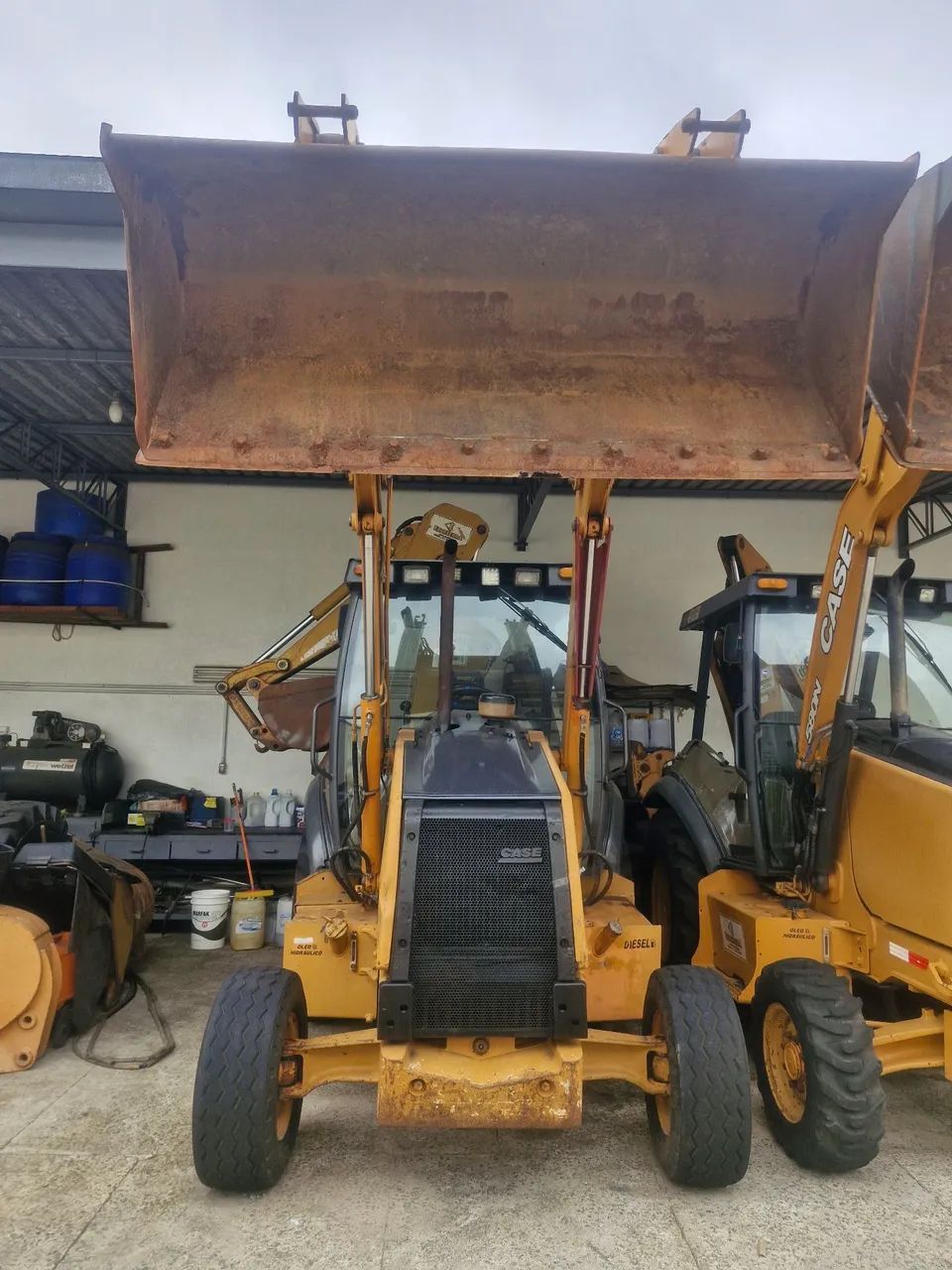 Retroescavadeira Case 580M  - Foto 2