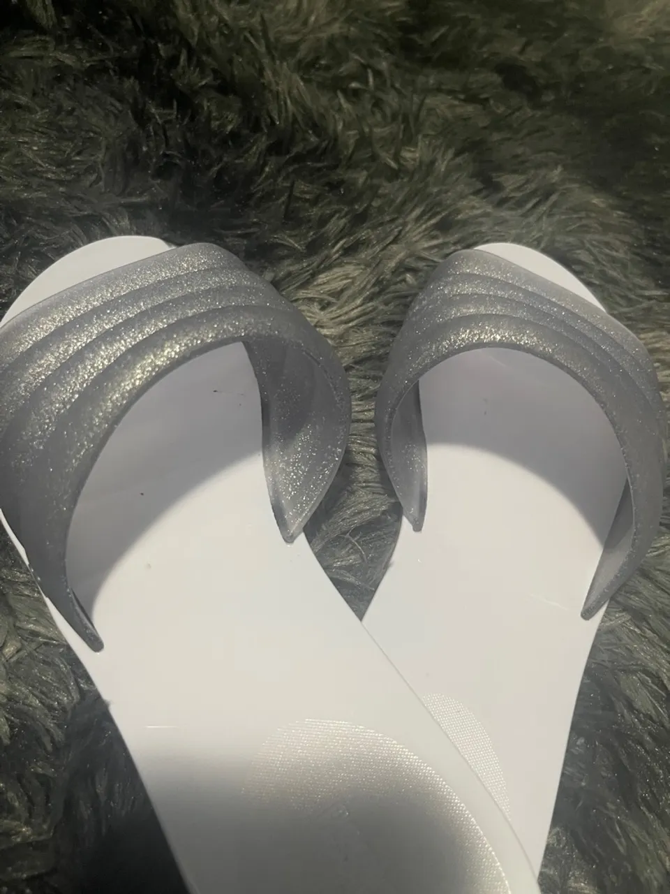Sandália Feminina com Detalhes em Glitter
