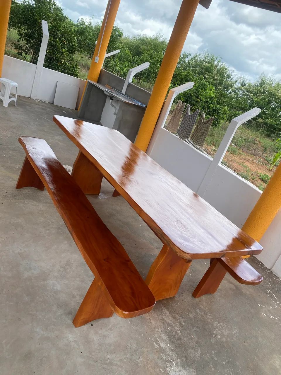 Mesa Rústica 