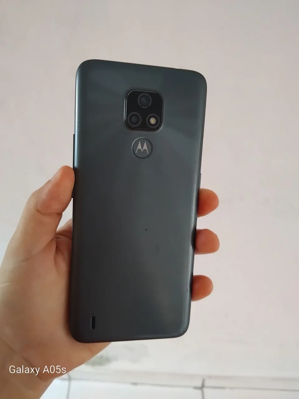 Motorola E7 64 gb 