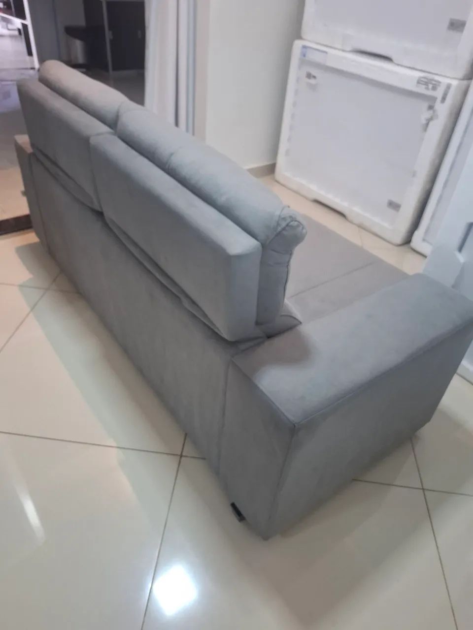 Lindo Sofá retrátil novo - Foto 3