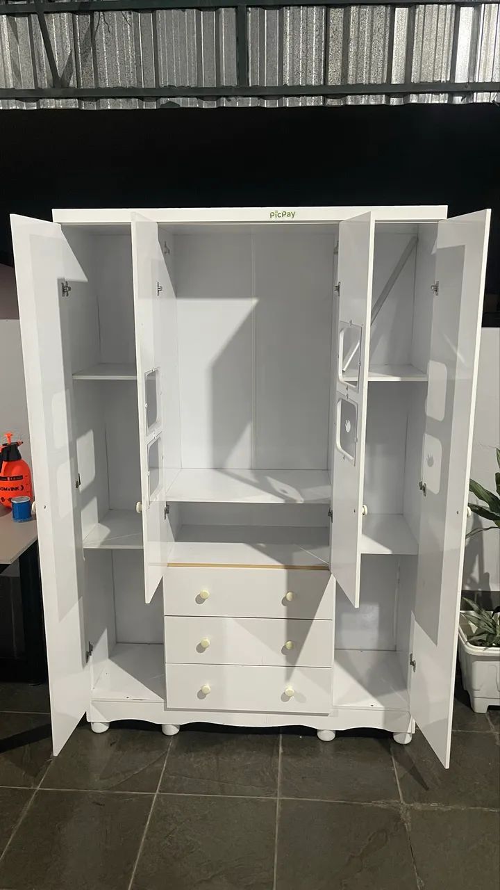 Guarda-roupa infantil DESAPEGO64596224605571121