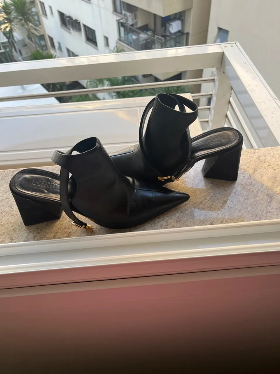 Open Boot Schutz 37 - Couro Preto Salto 8cm