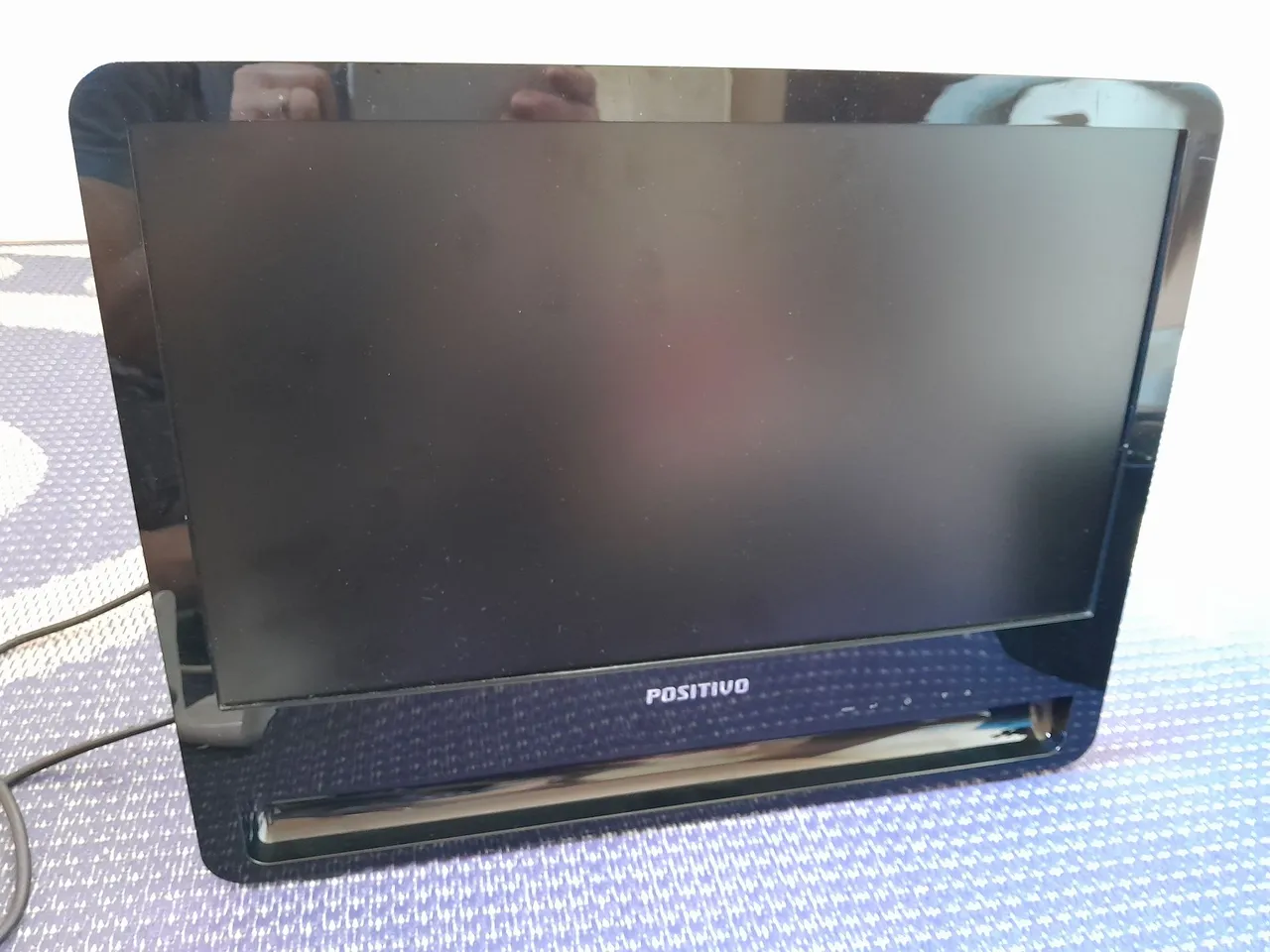 Monitor Positivo