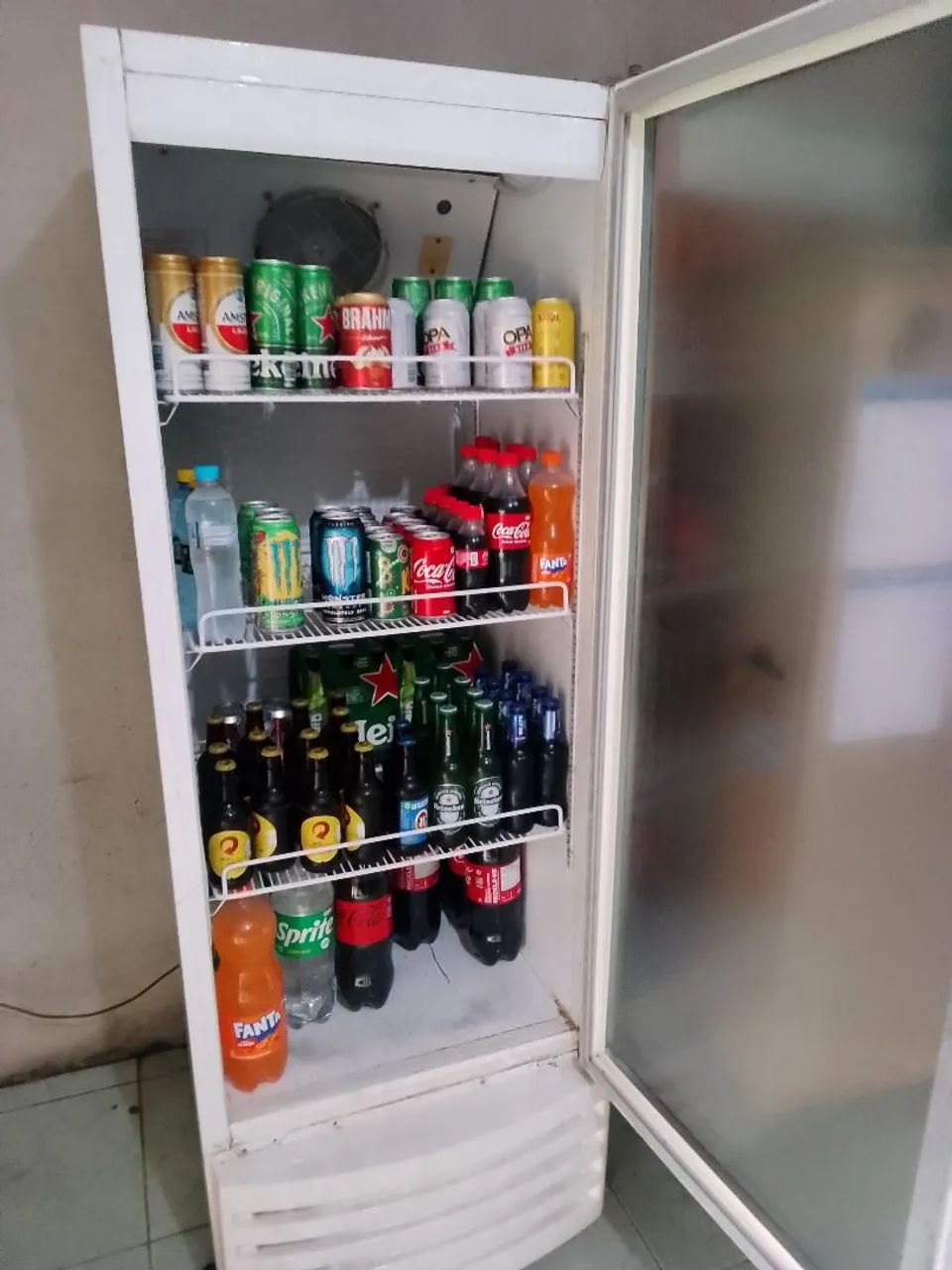 Expositora 64303956691841121