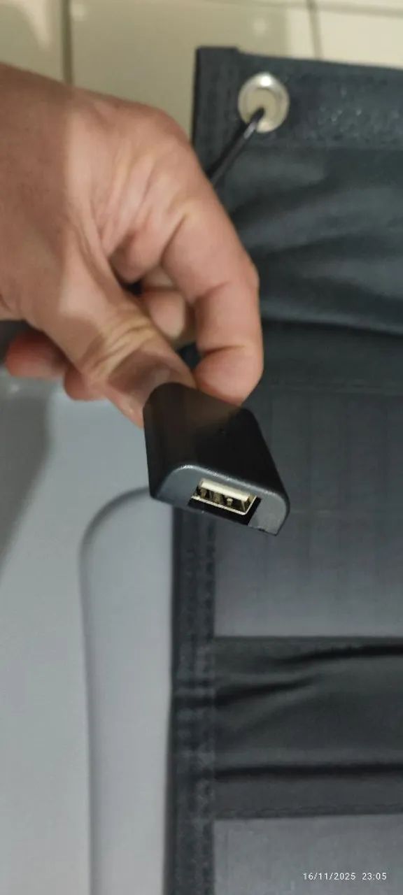 Painel Solar Portátil 30w Usb dobrável (Novo) - Foto 3