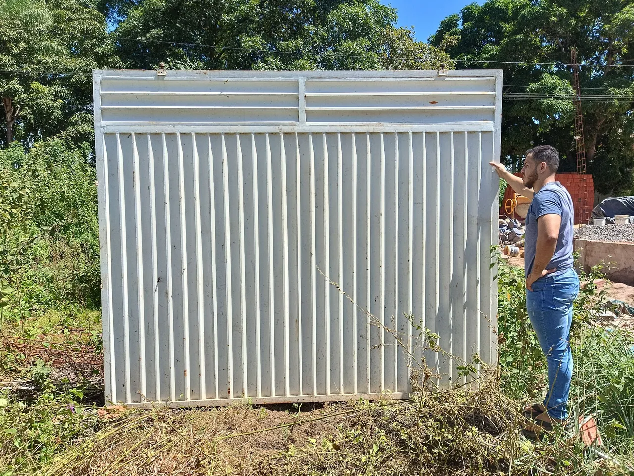 Portão e Porta de Aço Galvanizado - Semi-novos! Só 1 ano de uso - R$ 2.800